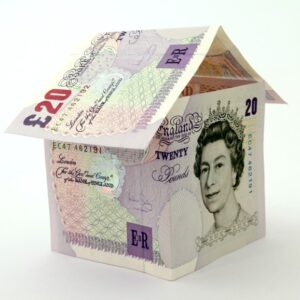 Easy Ways to Keep Your Finances on Track